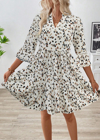 Білий кежуал сукня а-силует SHEIN з абстрактним візерунком