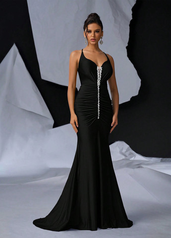 Черное вечернее платье годе SHEIN однотонное