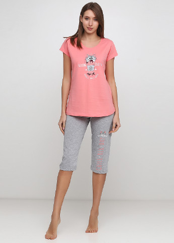 Рожевий демісезонний комплект (футболка, бриджі) Vienetta