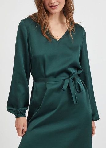 Зеленое платье Vila