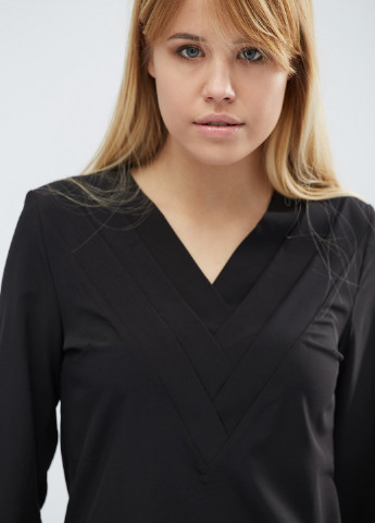 Чорна блуза Carica