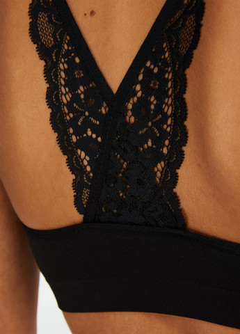 Чёрный топ бюстгальтер Hunkemoller без косточек полиамид