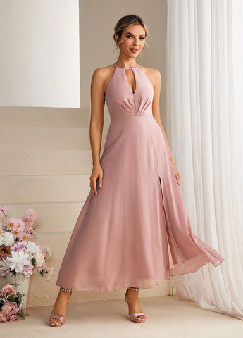 Розовое коктейльное платье с открытыми плечами SHEIN однотонное