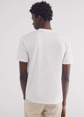 Молочная футболка Springfield