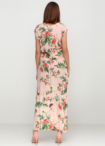 Персиковое кэжуал платье Bon Voyage с цветочным принтом