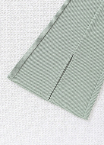 Сіро-зелений літній костюм (футболка, штани) SHEIN