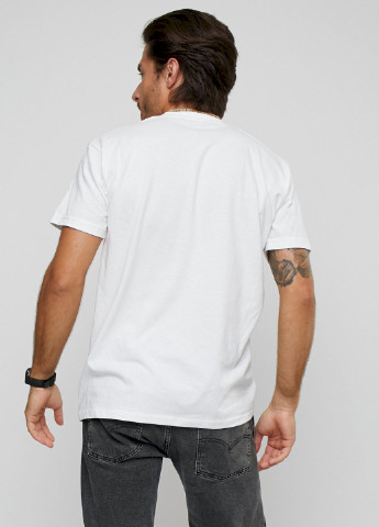 Біла футболка чоловіча YAPPI