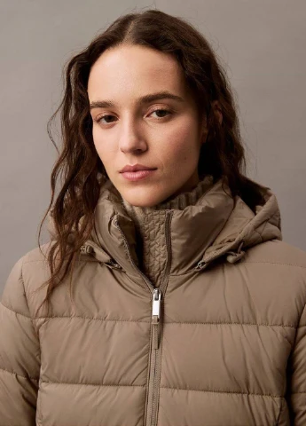 Коричнева демісезонна куртка Calvin Klein