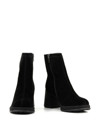 Зимние ботинки Le'BERDES без декора из натуральной замши