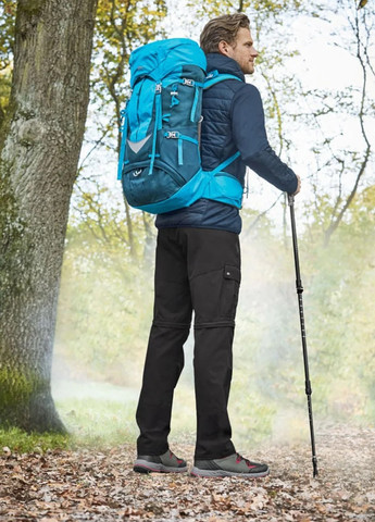 Черные спортивные демисезонные прямые брюки Crivit