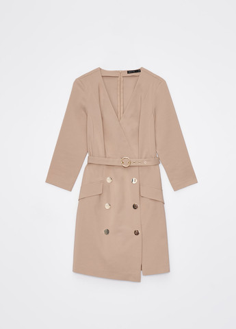 Бежевое кэжуал, деловое платье футляр Mohito однотонное