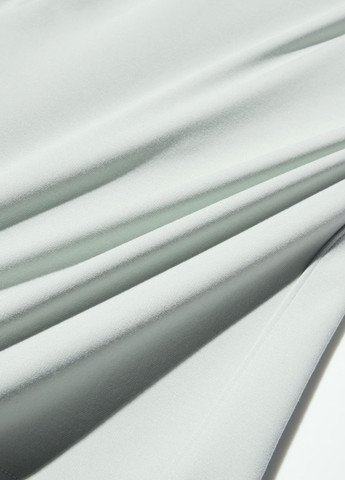 Шорты Uniqlo (356511259)