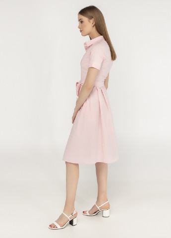 Светло-розовое кэжуал платье рубашка Viravi Wear однотонное