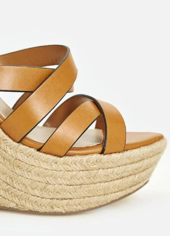 Охра босоножки JustFab с ремешком