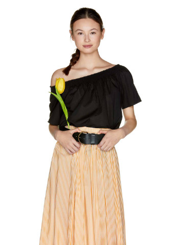 Черная демисезонная блуза с коротким рукавом United Colors of Benetton