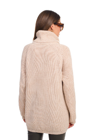 Пудровый теплый свитер крупной вязки светлая пудра SVTR