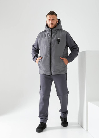 Темно-серый демисезонный костюм (жилет, свитшот, брюки) брючный, тройка No Brand