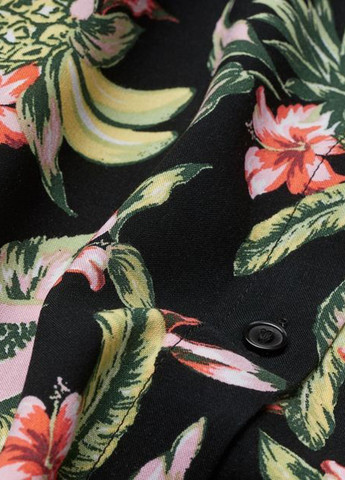 Черная кэжуал рубашка с цветами H&M