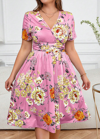 Рожева кежуал сукня а-силует SHEIN з квітковим принтом