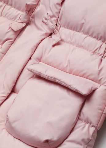Светло-розовая зимняя утепленное пальто с капюшоном H&M