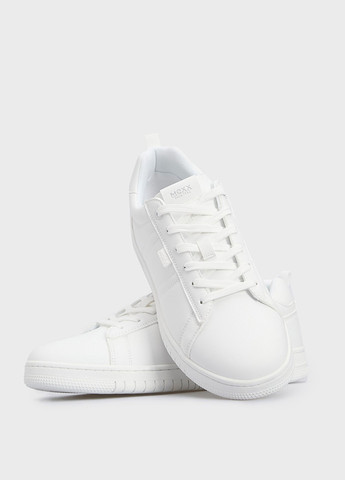 Білі всесезон кросівки Mexx