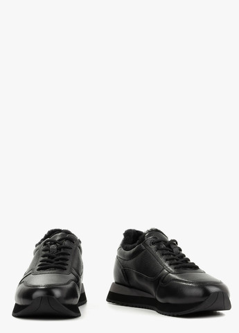 Черные зимние кроссовки Le'BERDES