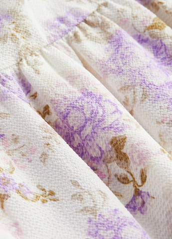 Белое кэжуал платье а-силуэт H&M с цветочным принтом