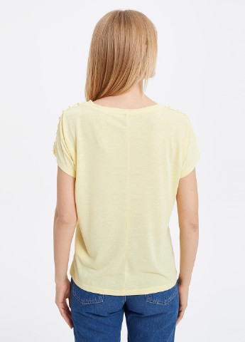 Бледно-желтая летняя футболка DeFacto