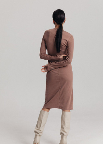 Бежева повсякденний приталена трикотажна сукня бежевого кольору Gepur однотонна