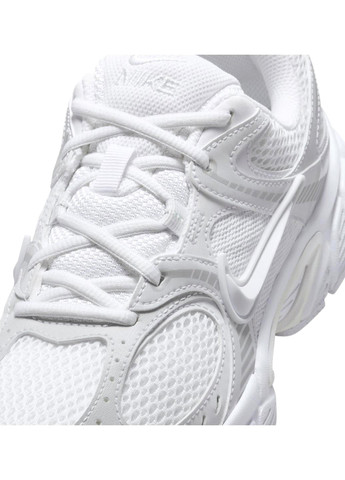 Кроссовки HQ7901-101 Nike W V5 RNR серые демисезоны (361198781)