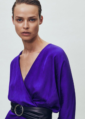 Фиолетовое кэжуал платье на запах Massimo Dutti однотонное
