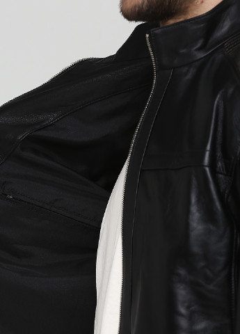 Чорна демісезонна куртка шкіряна Viaveneto