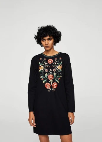 Черное кэжуал платье Mango