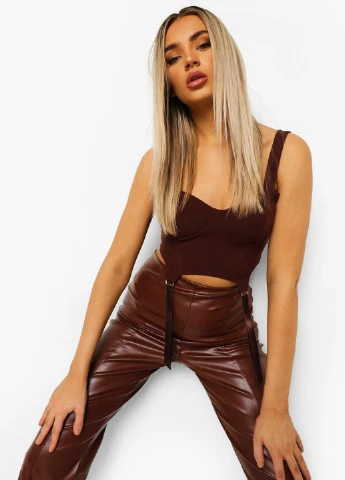 Топ Boohoo (230365976)