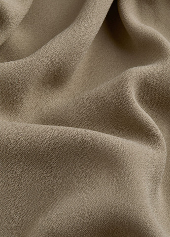 Оливковое (хаки) кэжуал платье на запах H&M однотонное