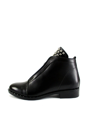 Осенние ботинки Twenty Two с металлическими вставками