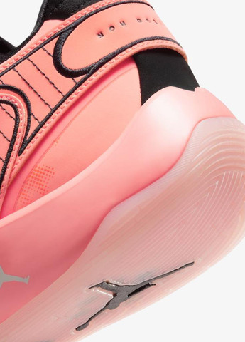 Рожеві Осінні кросівки Jordan Air Luka 2