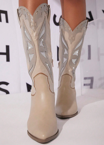 Осенние ботильоны казаки SHEIN с аппликацией, со стразами