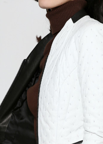 Біла демісезонна куртка шкіряна Miletos