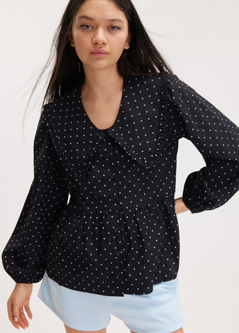Чёрная блуза Monki