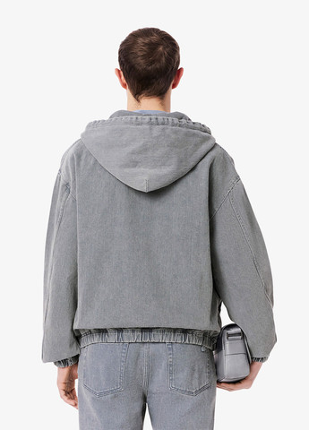 Серая демисезонная куртка Lacoste