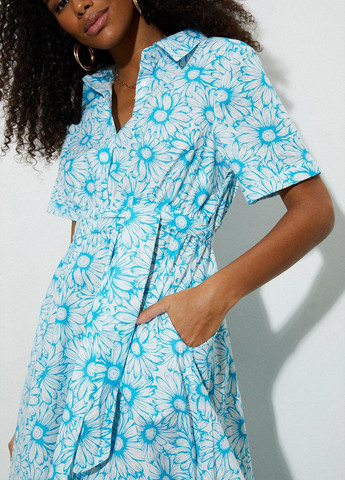 Белое кэжуал платье а-силуэт Dorothy Perkins с цветочным принтом