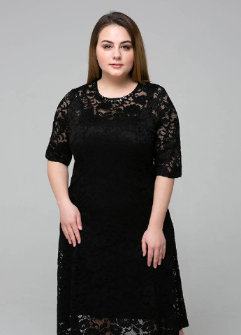 Черное кэжуал гипюровое платье с чехлом ивона черное Tatiana однотонное