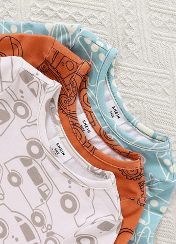 Комбинированная всесезон пижама (футболка, шорты)(3 шт.) футболка + шорты SHEIN