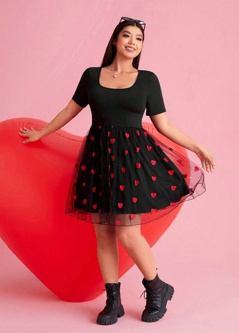 Черное праздничный, кэжуал платье клеш, а-силуэт, бэби долл SHEIN сердечки