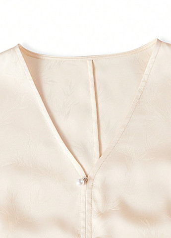 Кремова блуза на запах SHEIN