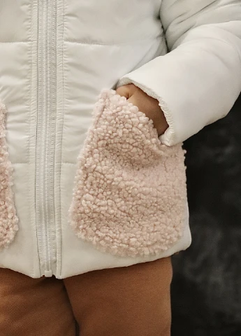 Біла зимня куртка для дівчаток warm fur Kindamor