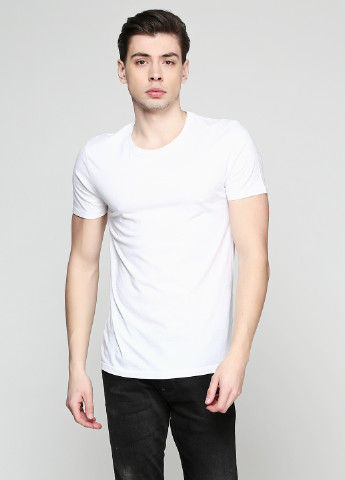 Белая футболка Levi's