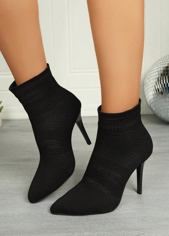 Чорні демісезонна ботильйони SHEIN