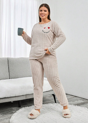 Бежевая всесезон пижама (лонслив, брюки) лонгслив + брюки SHEIN